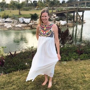 Flowy white tribal island maxi dress os