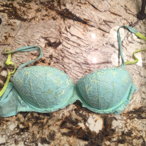 Victoria's Secret bra
