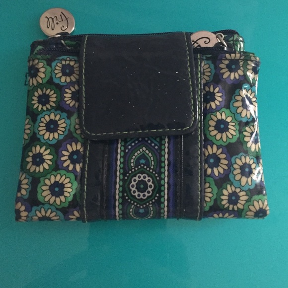 Vera Bradley Frill wallet
