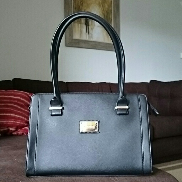 New Nine West purse