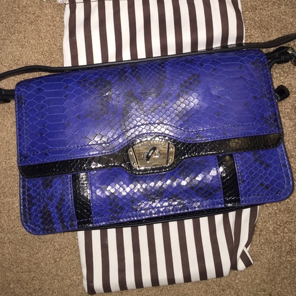 Henri Bendel med size convertible shoulder bag