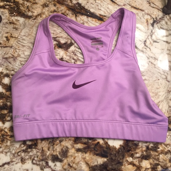 Nike sports bra only worn once