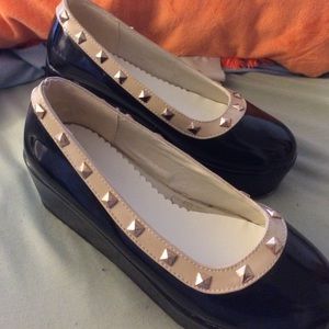 Platform wedges
