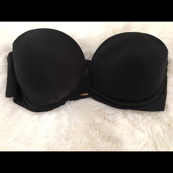 Black strapless Victoria's Secret bra