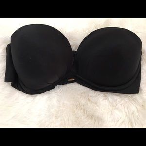 Black strapless Victoria's Secret bra