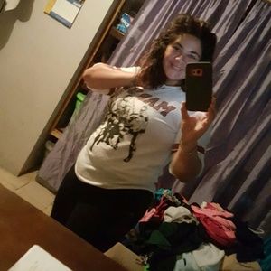 Meet your Posher, Alexandra