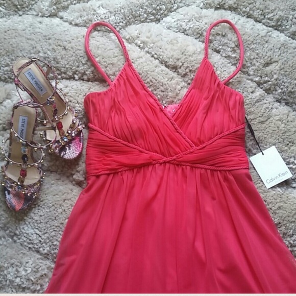 GORGEOUS CALVIN KLEIN DRESS - Picture 4 of 5