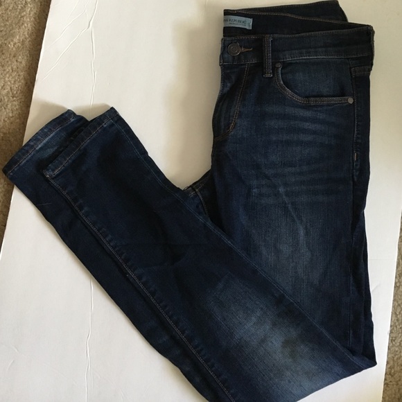 Banana Republic skinny jeans size 28 petite