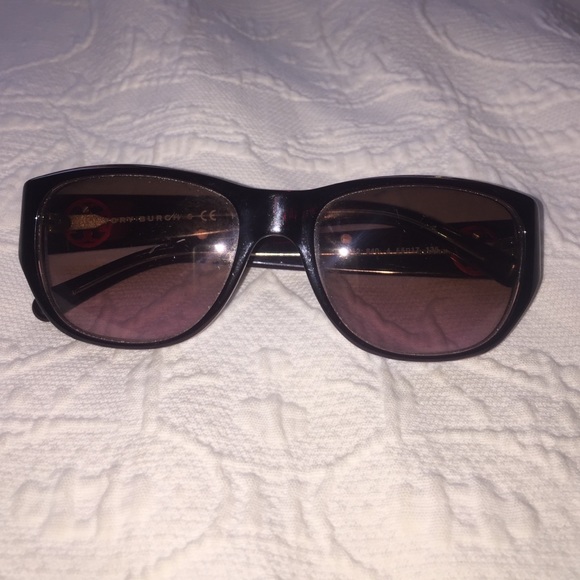 Tory Burch Accessories - 🌺Tory Burch sunglasses
