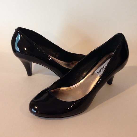 Steve Madden Patten Leather Pumps