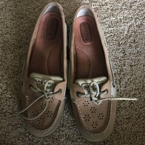 Sperries
