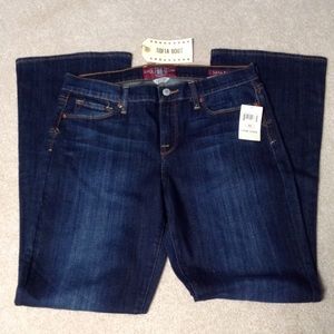 NWT Lucky Brand Sofia Boot Jeans Size 32 or 14
