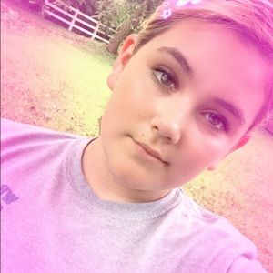 Meet your Posher, Teah