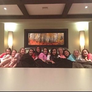 Meet your Posher, Paige