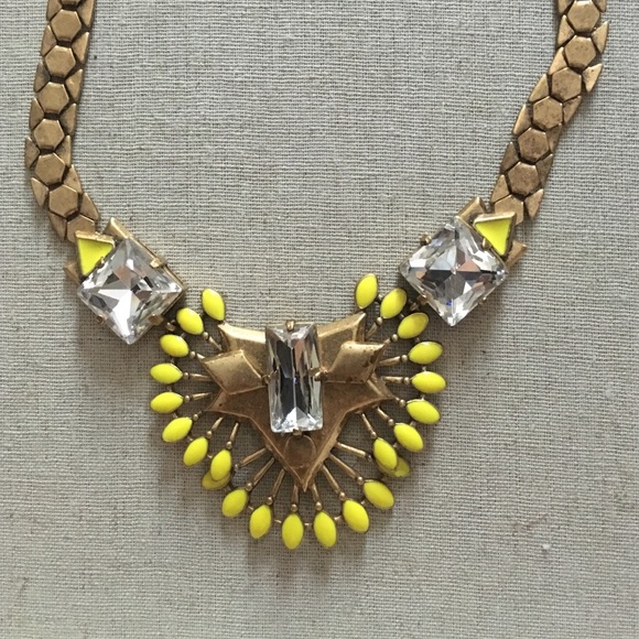 Stella & Dot Statement Necklace