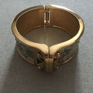 Stella & Dot Bangle