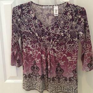 Quarter length sleeve shirt