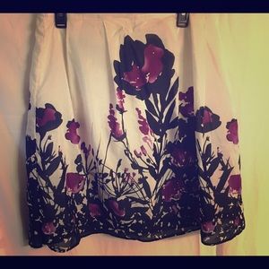 Size 14 Purple & Black Flower Skirt