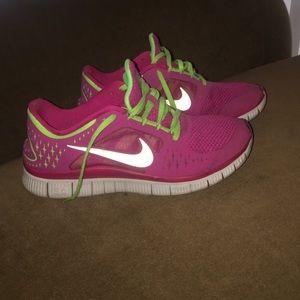 Nike Free Runs