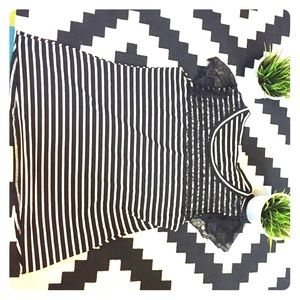 Short sleeve lace detail striped Kenar top!