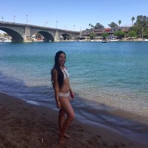 Meet your Posher, Kirra