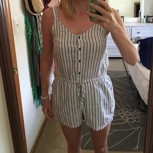 Old Navy striped romper xs petite