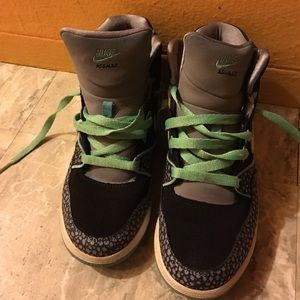 Nike Assault 2007 Retro