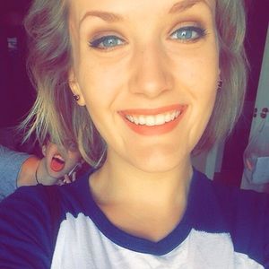 Meet your Posher, Haley