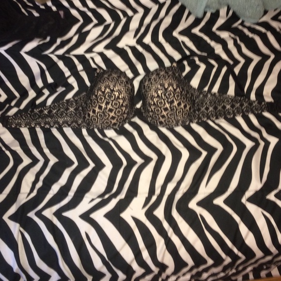 Victoria's Secret Demi bra