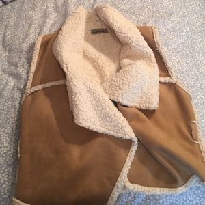 Wool tan vest