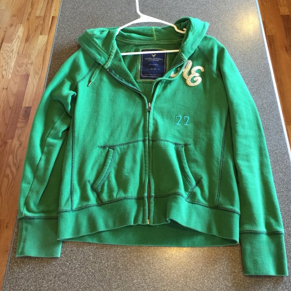 American Eagle zip up hoodie