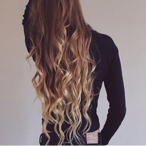 Meet your Posher, Julia