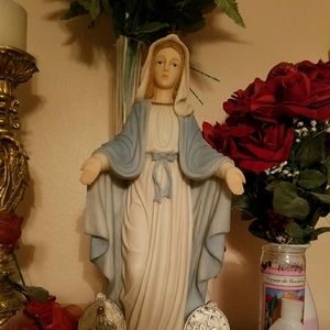 Meet your Posher, Endrina