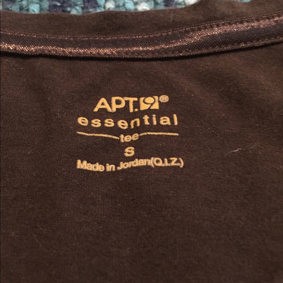 Brown t-shirt - Picture 3 of 4