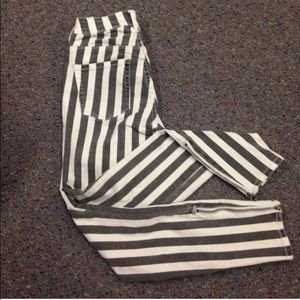 High rise skinniest striped bullhead jeans