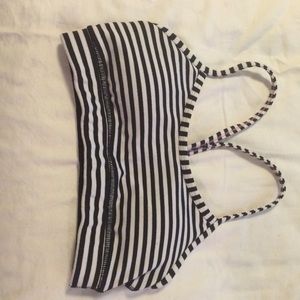 Lulu sports bra