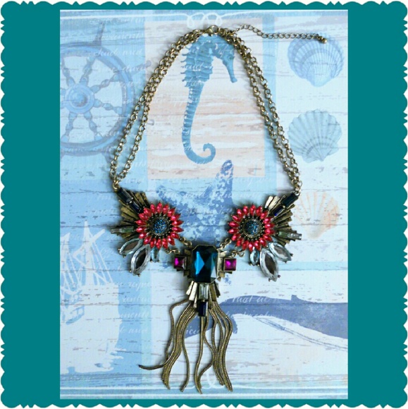 Fashion Jewelry - Necklace