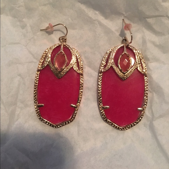 Kendra Scott fuschia jade Darby earrings SOLD