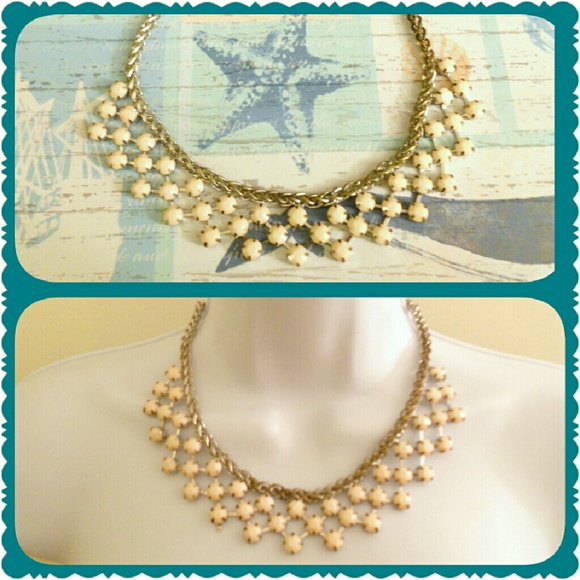 Fashion Jewelry - Necklace