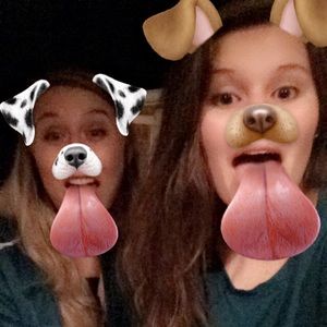 Meet your Posher, Karlie