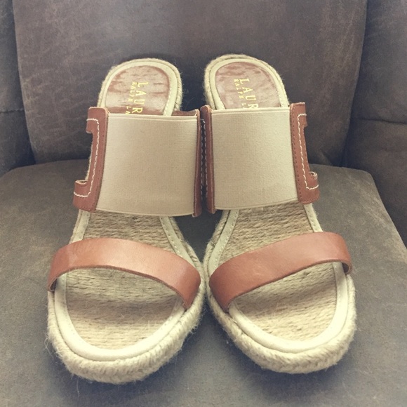Brand new with out box Ralph Lauren Wedges