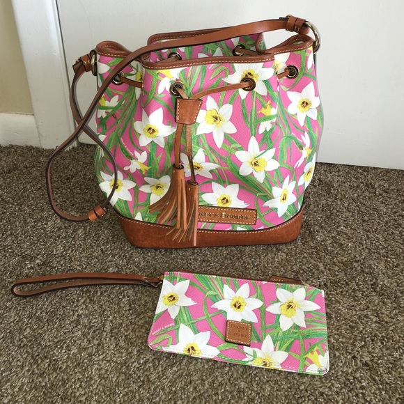 dooney and bourke daffodil purse