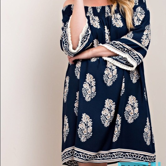 Plus Size On Off Shoulder Printed Summer Dress - Picture 6 of 8