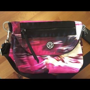 Lululemon Festival Bag