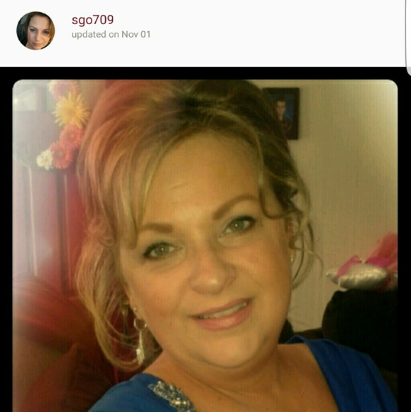 HAPPY BIRTHDAY @sgo709 PLEASE SHARE HER CLOSET!!!! - Picture 2 of 3