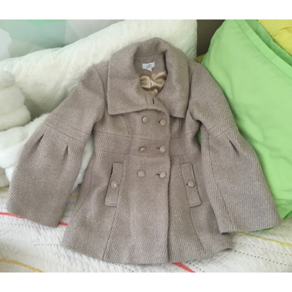 LOFT Jackets & Blazers - Gorgeous beige/gold lined peacoat