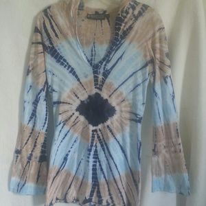 The Pyramid Collection Hooded Shirt