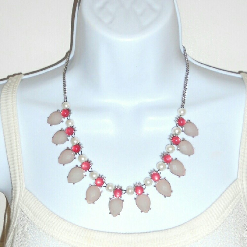 Fashion Jewelry - Necklace