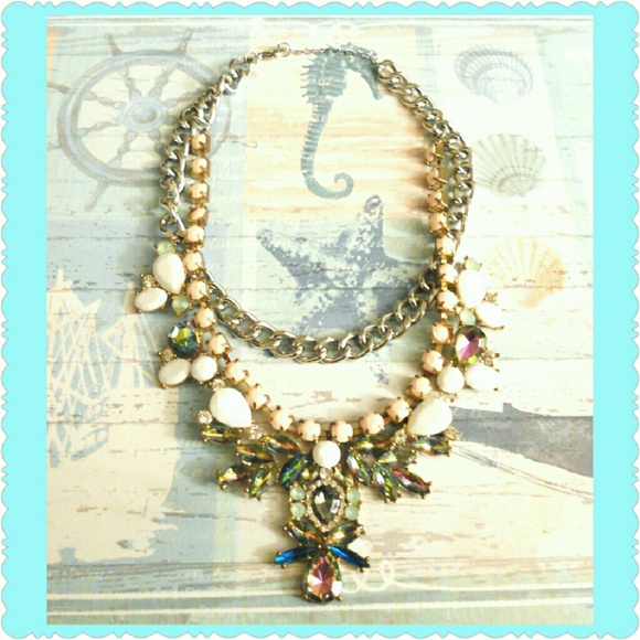 Fashion Jewelry - Necklace
