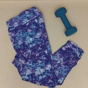 Gaiam Yoga Capri Leggings, Size L